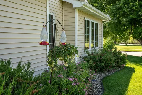 669 Springbrook Cir, Deforest, WI 53532 photo 48