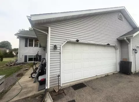 4414 Gray Rd, Deforest, WI 53532