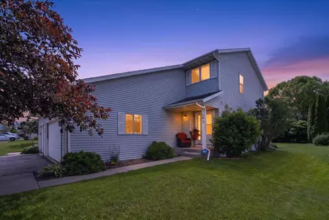 181 N Lexington Pkwy, Deforest, WI 53532