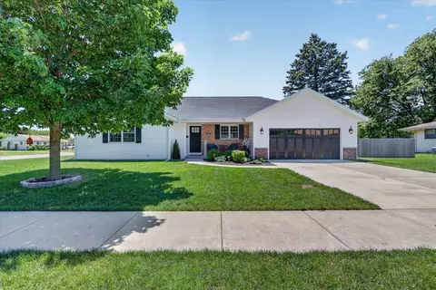2232 Rutledge Ave, Janesville, WI 53545