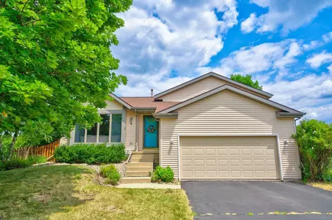 6 Autumn Jade Ct, Madison, WI 53719