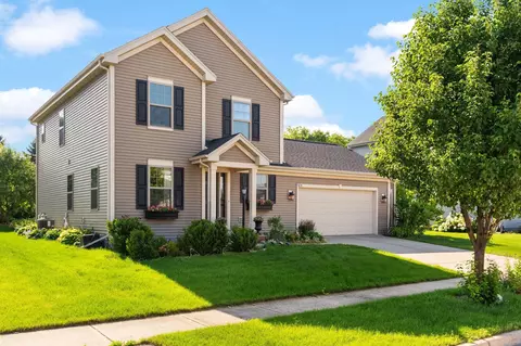 185 Moorland Pl, Sun Prairie, WI 53590