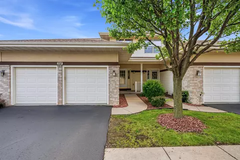 737 Clardell Dr, Sun Prairie, WI 53590