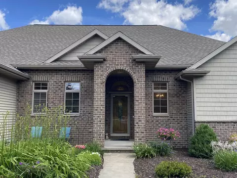 3546 Dekalb Ln, Neenah, WI 54956