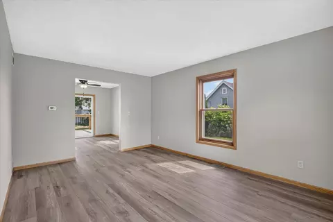 Living - 215 Roosevelt Ave, Beloit, WI 53511 photo 1 of 3