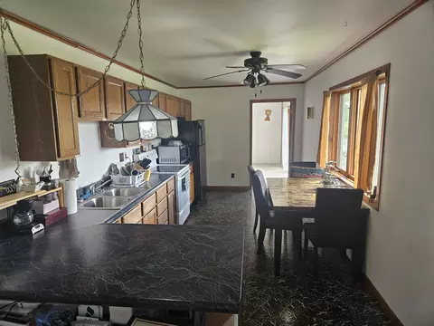 Kitchen - 6904 E Buckeye Rd, Madison, WI 53718 photo 2 of 2