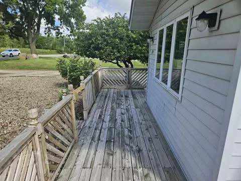 Exterior - 6904 E Buckeye Rd, Madison, WI 53718 photo 2 of 7