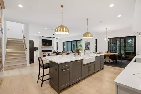 4937 Championship Cir, Middleton, WI 53597