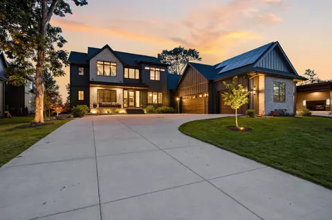 4937 Championship Cir, Middleton, WI 53597