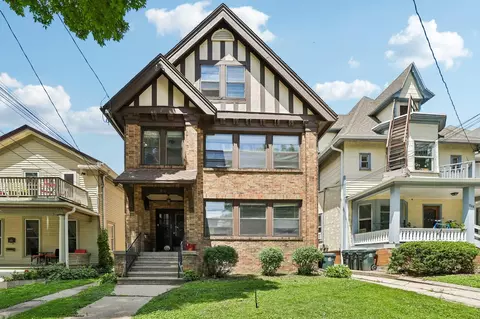 926 Spaight St, Madison, WI 53703
