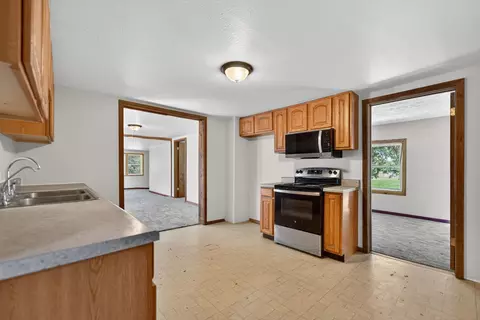 Kitchen - 972 E Philhower Rd, Beloit, WI 53511 photo 1 of 2