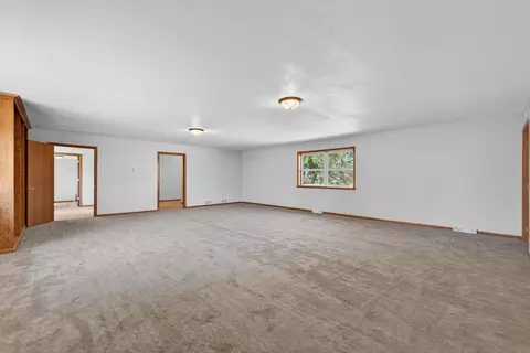 Living - 972 E Philhower Rd, Beloit, WI 53511 photo 5 of 5