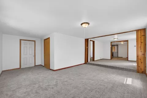 Living - 972 E Philhower Rd, Beloit, WI 53511 photo 3 of 5