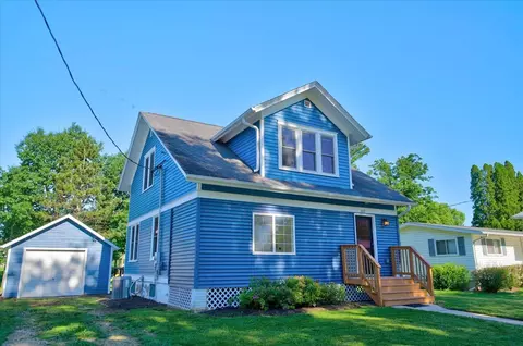 119 East Ave, Belleville, WI 53508