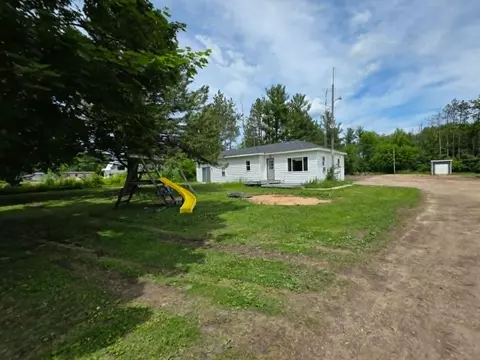 n6720 Us 12, New Lisbon, WI 53950