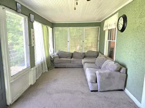 Exterior - 2467 S Riverside Dr, Beloit, WI 53511 photo 5 of 12