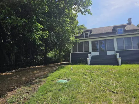 Exterior - 2467 S Riverside Dr, Beloit, WI 53511 photo 2 of 12
