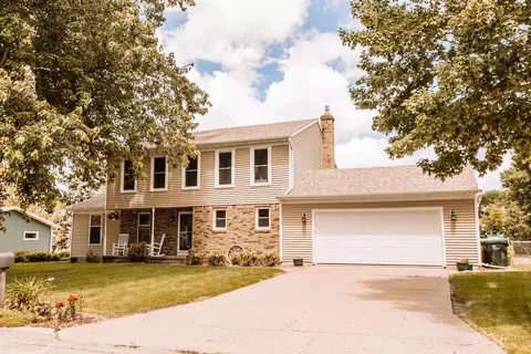 1115 E Iowa St, Prairie Du Chien, WI 53821