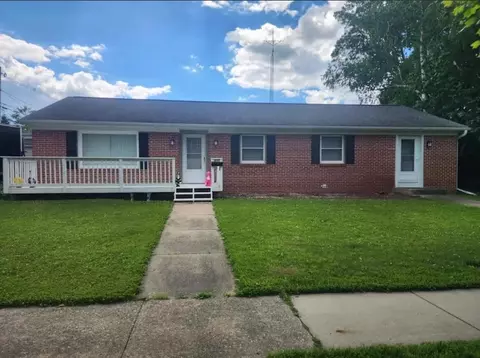 721 W Madison St, Lake Mills, WI 53551