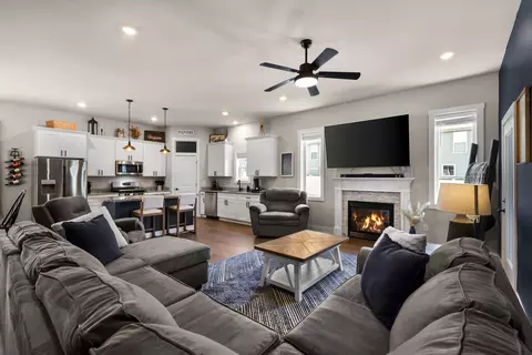313 Cherry St, Edgerton, WI 53534