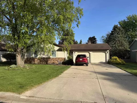 4228 Valencia Dr, Janesville, WI 53546