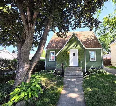 604 E Franklin St, Waupun, WI 53963