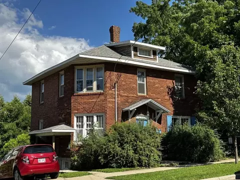 325 S Page St, Stoughton, WI 53589