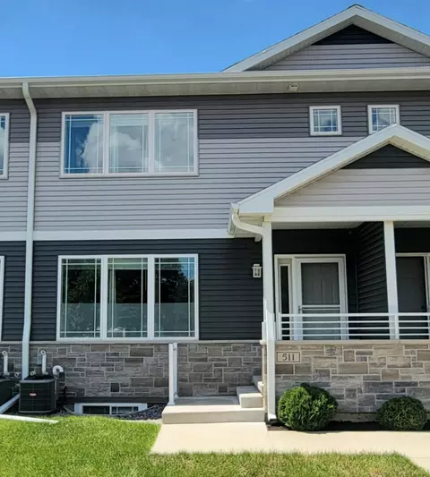 511 Madison St #511, Sauk City, WI 53583