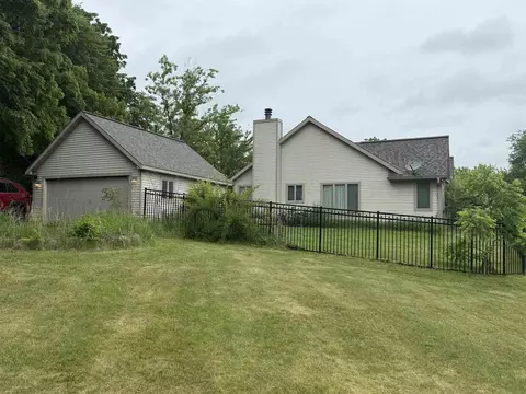 6435 Portage Rd, Deforest, WI 53532