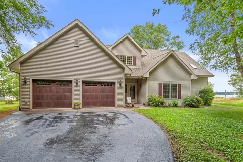 w4210 Murmuring Pines Drive, Necedah, WI 54646