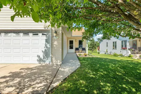 573 N Wisconsin St, Berlin, WI 54923