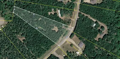 950 W Trout Valley Rd, Hancock, WI 54943