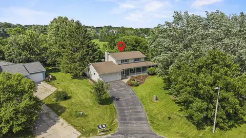 7824 Caribou Ct, Verona, WI 53593