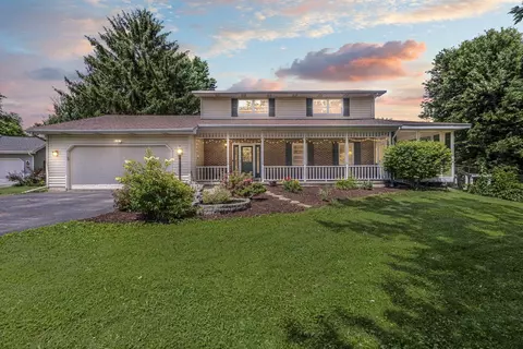 7824 Caribou Ct, Verona, WI 53593