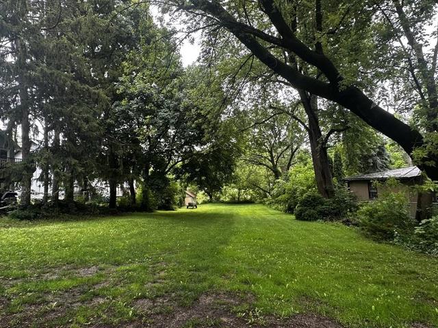 127 Forton Ct, Stoughton, WI 53589