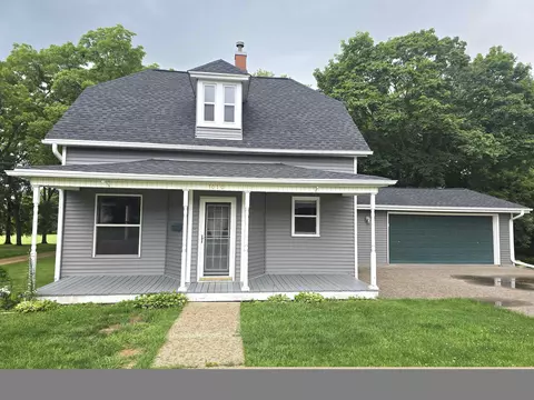 1010 N 2nd St, Platteville, WI 53818