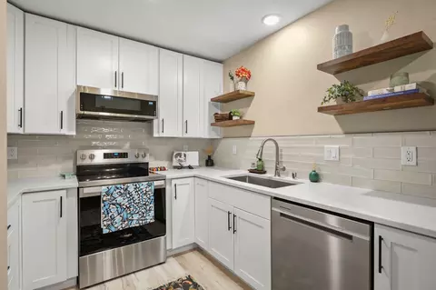 4426 White Aspen Rd, Madison, WI 53707