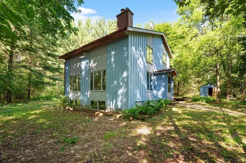 Exterior - w10020 Olson Road, Poynette, WI 53955 photo 7 of 9