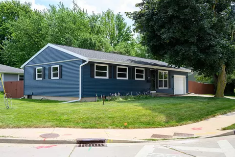 287 N Bird St, Sun Prairie, WI 53590