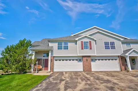 4817 Poplar Creek Dr, Madison, WI 53718
