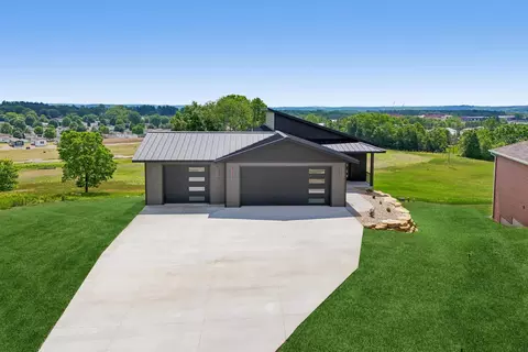 2158 Eastridge Cir, Reedsburg, WI 53959