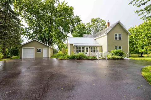 2121 County G Rd, Westfield, WI 53964