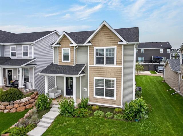421 Crane Xing, Waunakee, WI 53597