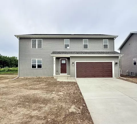 1516 Dahlia Dr, Stoughton, WI 53589