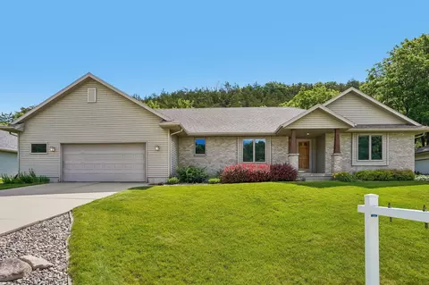 1028 Tilda Trl, Cross Plains, WI 53528