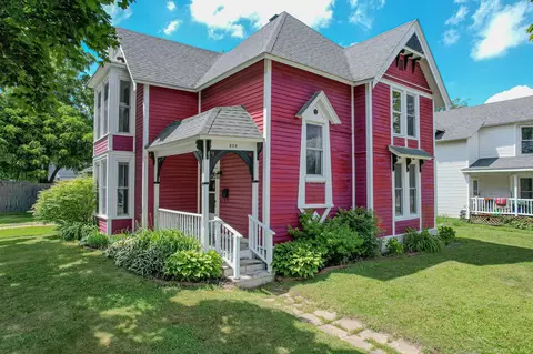 523 Kilbourn Ave, Tomah, WI 54660