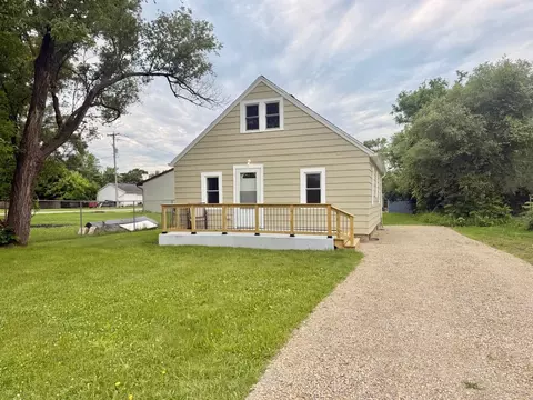 Exterior - 2002 S Harrison Ave, Beloit, WI 53511 photo 3 of 3