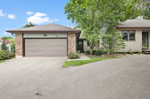151 Ponwood Cir, Madison, WI 53717