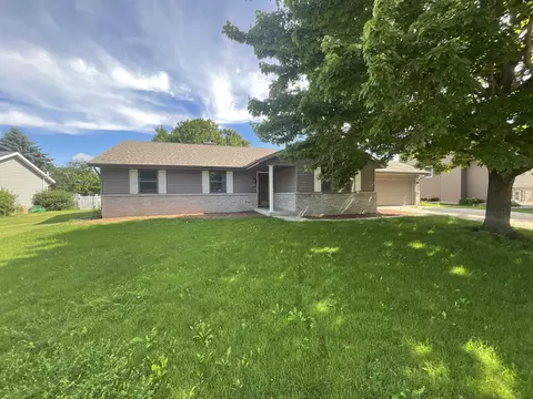 4409 Southwyck Dr, Janesville, WI 53546