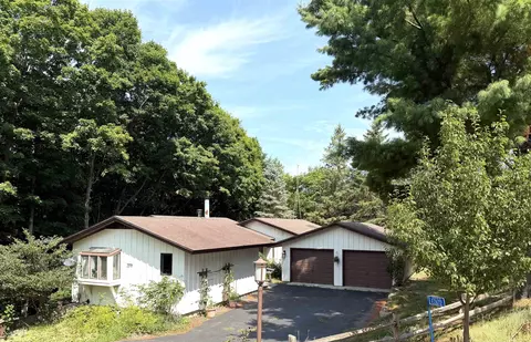 e2672 Remington Drive, La Valle, WI 53941
